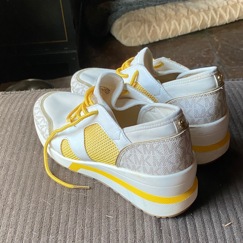 MICHAEL Michael Kors White and Yellow Lace-Up Sneakers